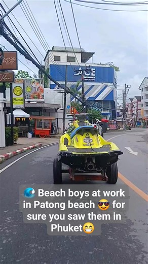 😎The Beach boys are the symbol of every beach in Phuket island 🇹🇭 for sure if you been in the island you saw them 👍 #patongbeach #travel #thailandtrip #fblifestyle #phuketthailand #phuketisland #thailandtravel #holidayfun | Thailandia Phuket