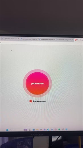 Lo del Pela FIAMBRERIA Y DESP on Instagram: "Ganadoras del sorteo fin de año junto con @tecnosigot Gracias x coparse! Muchísimos comentarios!! Gracias x estar y seguirnos todos los fines de semana y cada fiesta! Saludos y abrazos para todos! Feliz año nuevo! @pame_riedel y @1sofifranco las ganadoras!"
