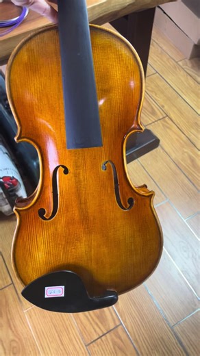 Stradivari 1716 Messiah model handmade violin. Model: GFA-16 Asian aged spruce and flamed maple, air dried 6-8 years, nice varnish with good price, if you need, please pm me. WhatsApp: 008618860272405. #queshanviolin #violin #fiddle #geige #musicaclassica #musicianlife #practicemakesperfect #viologram #violinsworldwide #violinkids #geige #littleviolinist #workshop #violino #soloist #violino #100daysofpractice #manufacture #violinshop #violinstore #orchestra #violinmaker #strings #stringinstrumen