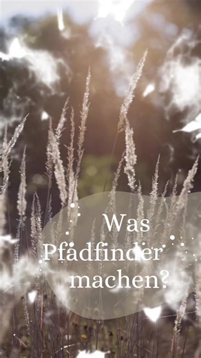 Während andere noch verzweifelt an Google Maps hängen, lesen wir einfach Karten – und finden den Weg. Ganz ohne Akku. Bei uns lodert immer ein Lagerfeuer – nicht nur draußen im Wald, sondern auch in unseren Herzen und im Umgang miteinander. Wärme, Gemeinschaft und echtes Feuer statt kalter Bytes. Langweilig? Bei uns? Niemals. Hier trifft Abenteuer auf Glauben, Action auf Sinn – und das alles mit einer Portion Humor und einer ordentlichen Prise Gemeinschaft. Du brauchst einen Beweis? Dann komm vo