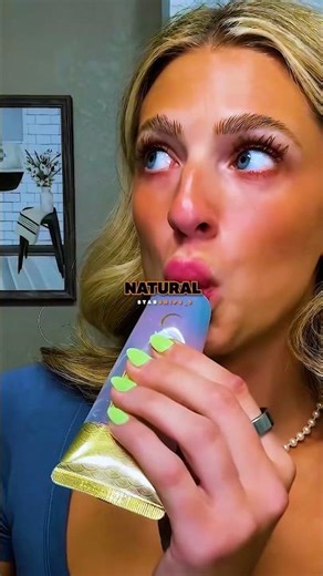 Real Theory Behind The Different Toothpaste Colours