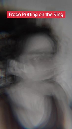 LOTR Dad Jokes: Frodo vs Bilbo Putting on the Ring