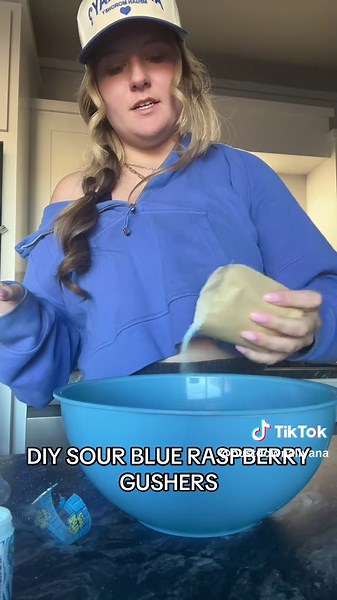 DIY Sour Blue Raspberry Gushers Recipe