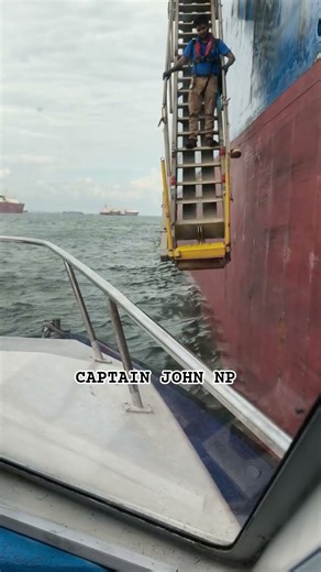 SHIP IN PORT SINGAPORE PSA 2026