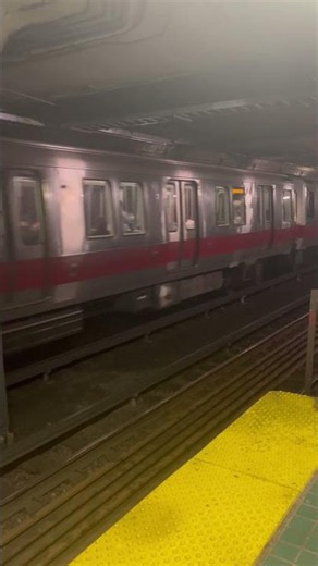 Boston Red Line to Alewife at Central Square #subwaytrain #train