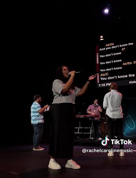 🎶 you don’t know the cost of this oil in my alabaster box 🎶 such a powerful song and message urging us to pour out our praise to Jesus 💗 #worship #christiantiktok #music #rehearsal #creatorsearchinsights