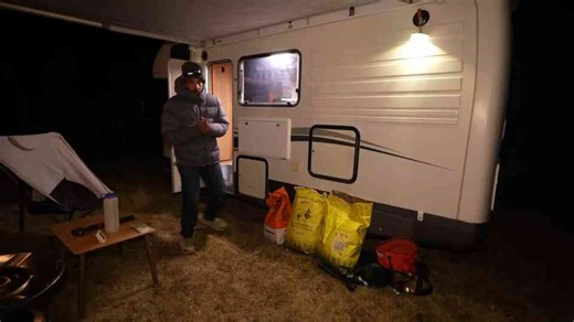 Camping Fail at –4 °C: Military Sleep System Tested and Defeated