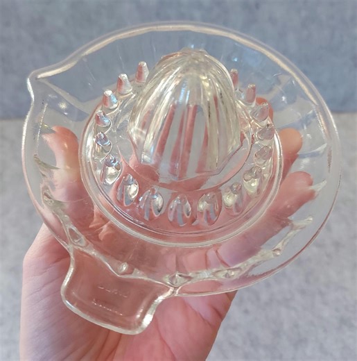 Vintage 1970s "france" Pressed Glass Reamer/juicer Lemon Citric Press - Etsy