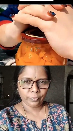 Easy Tricks to open a Bottle Cap💫കുപ്പിയുടെ അടപ്പ് തുറക്കുന്ന വിദ്യ🔥#kitchen​ #kitchentips​ #shorts