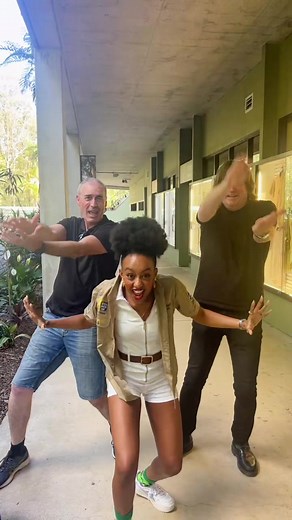 Birthday TikTok at Australia Zoo with Original Wiggle Legends