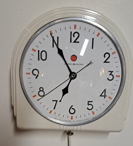 Telechron / GE Wall Clock / Runs Perfect!!!!!!!! | eBay