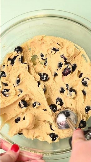 30-Minute Chewy Blueberry Cookies recipe