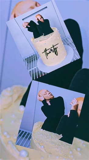 Melanie TaylorMade Goodwin on Instagram: "🖤🤍 . . TaylorMade Cakes and Co."