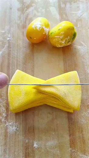 Hands place dough triangles circle forms silence