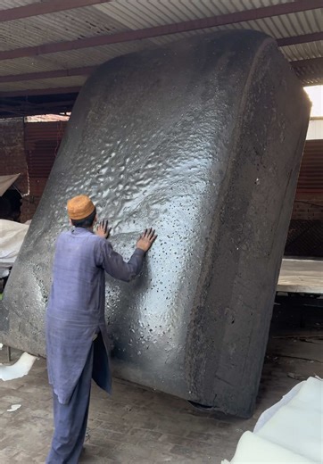 How Black PU Foam is Made Using TDI & PPG