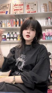 Reup Vi những ngày tăng ca và làm phiền mạng xã hội đêm phia :))))) | Khánh Vi