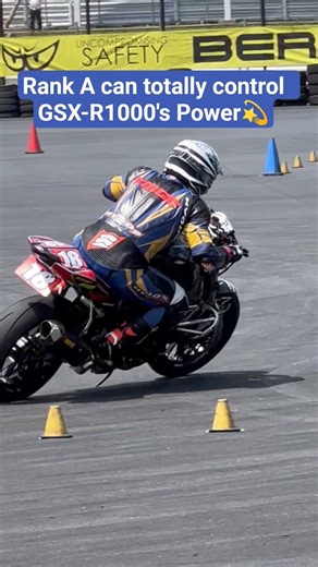 Super Control! Rank A's Balance is Incredible! Mr. Seki with GSX-R1000 #gsxr1000 #motogymkhana