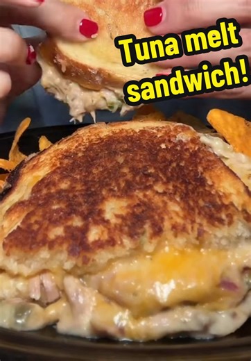Eating a tuna melt sandwich asmr mukbang! Sometimes I just want a sandwich and this one is in my top 5 was delicious, cheesy and crunchy. Yummy!! #Foodie #sandwich #mukbang #asmr #fyp