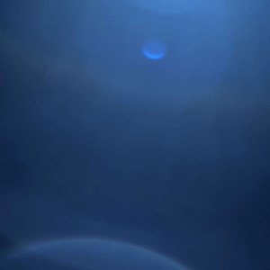 The rise of New Materials in China 🇨🇳 New Materials, known for their superior performance and special functions, are revolutionizing industries such as semiconductors, aerospace, and medical devices. Positioned at the heart of the industrial value chain, these materials are pivotal for technological advancements. According to the 2024 China Company Transformation Indicator (CCTI), the New Materials sector is dominated by foreign multinationals like Samsung and Honeywell due to their strong glo