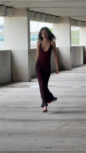 Last one in this dress bc I just love it sm @SHEIN #model #runway #runway #modeling