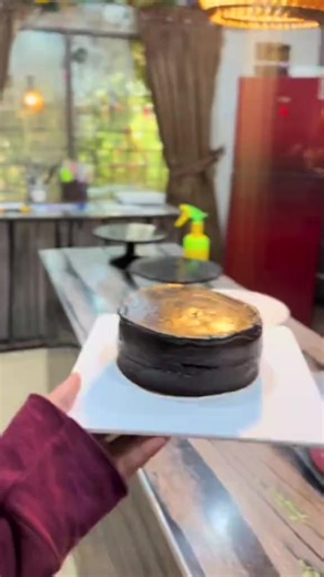 very nice cake good looking cake DM TO ORDER Whatsapp number 03072794970 all Faisalabad delivery available 🚚 order now 😄 #foryoupage #veiw #anime #l #foryou