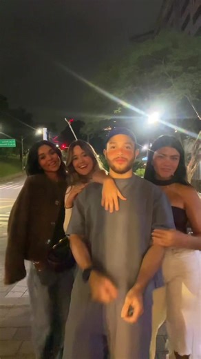 Medayork con las costeñitas ✨