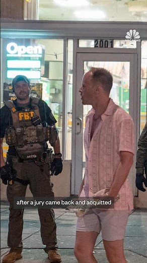 Jury acquits D.C. 'sandwich guy' charged with chucking a sub at a federal agent