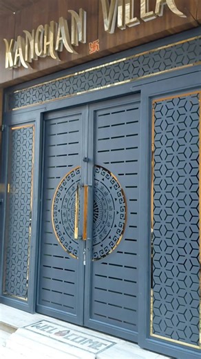 Ashif Khan on Instagram: "New sliding folding gate installation fitting || चार पल्ले का स्लाइडिंग गेट #स्लाइडिंगगेट #aksteelpoint #fabrication"