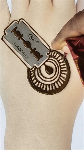 Very easy trick mehndi design for back hand/simple amazing blade flower jwellery henna design#short