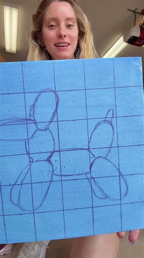 Grids are so helpful for sketching 🤩