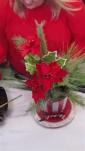 DIY Elf Top Hat Christmas Arrangement | Whimsical Holiday Decor | Kit 1255