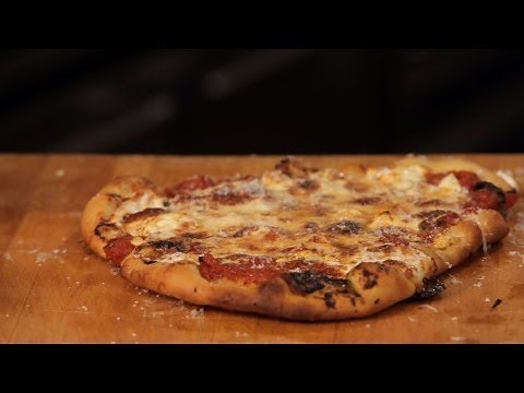 How to Make Pizza without a Pizza Stone | Homemade Pizza