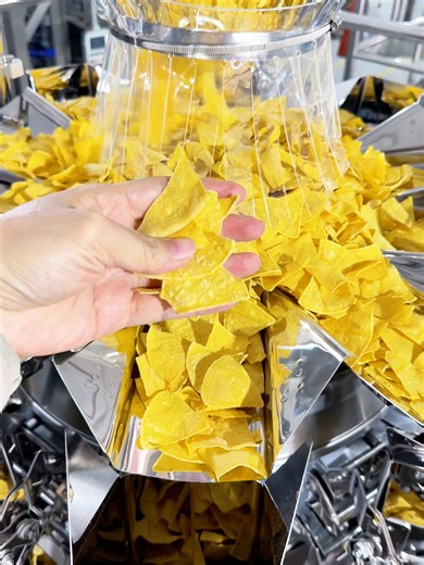 Automatic Packing Machine for Snacks with 10 Head Weigher