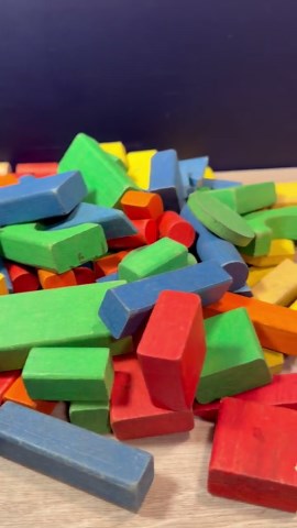 Vintage Wooden Building Blocks Set | 132-piece Primary Color Montessori Toy - Etsy