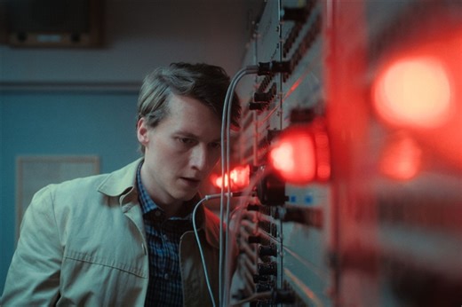 『プラハの春　不屈のラジオ報道』民主化目指し葛藤と決意【シネマアイズ】