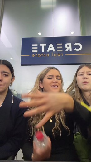 dont be fooled he’s actually our favourite in the office ❤️😘❤️