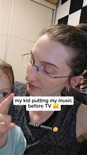 I swear I didn't put her up to this. #musician #mom #cuteness #music