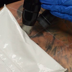 Since our Pico lasers are 1,000x faster than traditional technology (󾍁), we are able to remove even the largest tattoos fairly quickly! bit.ly/1TR7nqR | Removery