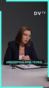 🎙| „Na školách by se neměly učit LGBT teorie, podle kterých se teenager může identifikovat třeba jako krabička od sirek. Mám čtyři děti a na sociálních sítích to na ně vybíhá, ty pejsci a kočičky…“ vysvětluje předsedkyně Výzvy 2025 Karolína Kubisková, jak by její strana bojovala s nízkou porodností. Celý rozhovor si pusťte ZDE: https://dvtv.ink/volby_kubiskova | DVTV