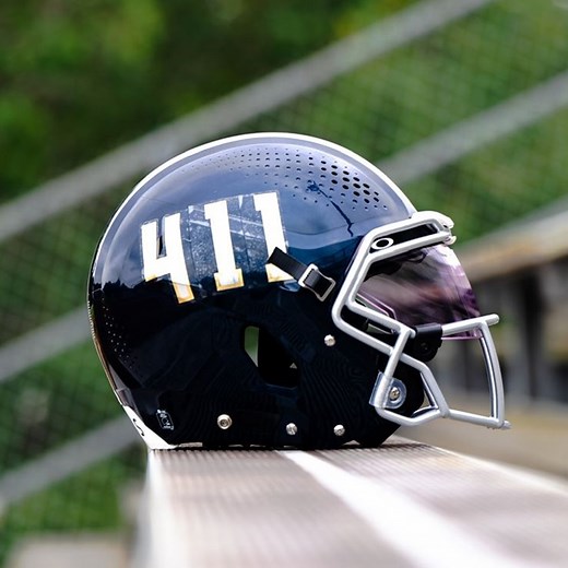 Boys Varsity Football • Home