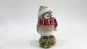 Christmas Owl Figurines for Holiday Decorations, Xmas Owl Statues Decor for Shelf Table Bookshelf Office Home Decor,Winter New Year Decoration -Indoor Christmas Statue Owl Gifts for Bird Lovers Women