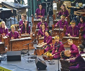 What Is Gained, And Lost, When Indonesian Gamelan Music Is Americanized?