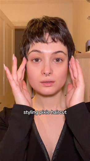 Styling short pixie haircut #pixie #shorthair #pixiehaircut #hairstyle #hair #beauty