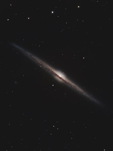 NGC 4565 Imaged last night 6 hours of data. Turned out pretty well given periodic high altitude clouds and bright moon. C9.25 Asi 183mc Pro CGE Mount ASI Air Plus Apertura 60 FLP Guide Scope ASI 120mc Guide Camera Bin 2 300 second Exposures @ unity gain cooled to -25C #telescope #astrophotography #astronomy #astrophysics #space #science #photography #nature