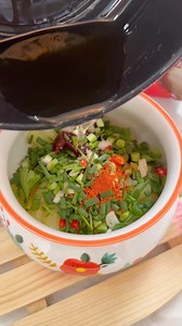 Vetula tập 20: lần đầu làm mì khoai tây dai ngon theo công thức mấy tỉ tỉ | Babykopo Home