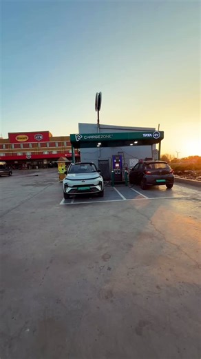 Ev to bas city mai ghumne ke liye hoti hai…..#ev #nexonev #roadtrip #evroadtrip #dwarka | harsh_explorer9