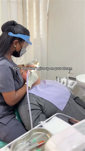 🦷👩🏽‍⚕️ #foryou #dentalstudent #medstudent #dream#big