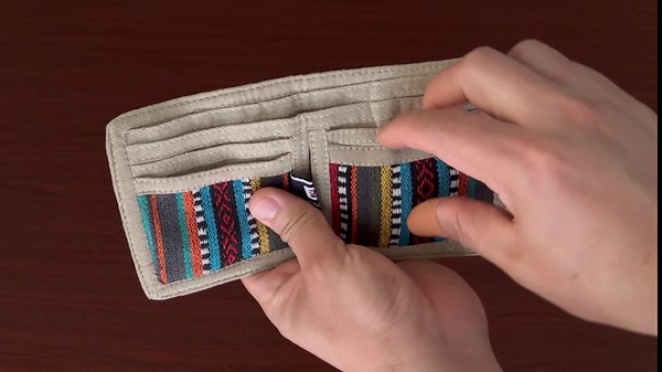 Natural Hemp and Gheri made Bi-Fold slim wallet. Thin and Stylish sweat resistance. Multiple Card slots pockets, Unique Hand Made Craftmanship.