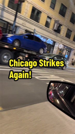 Everyone is in the bars…..coming out to no cars! Omg #chicago #fyp #chicagomarathon2026 #saturdaynight #lakeviewchicago