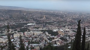 Five Days of War: Russian Invasion of Georgia: Story of a Family That Lost Everything - Freedom